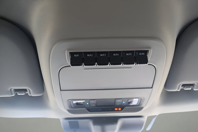 2026 Ford F-350 Super Duty XLT - Photo 26