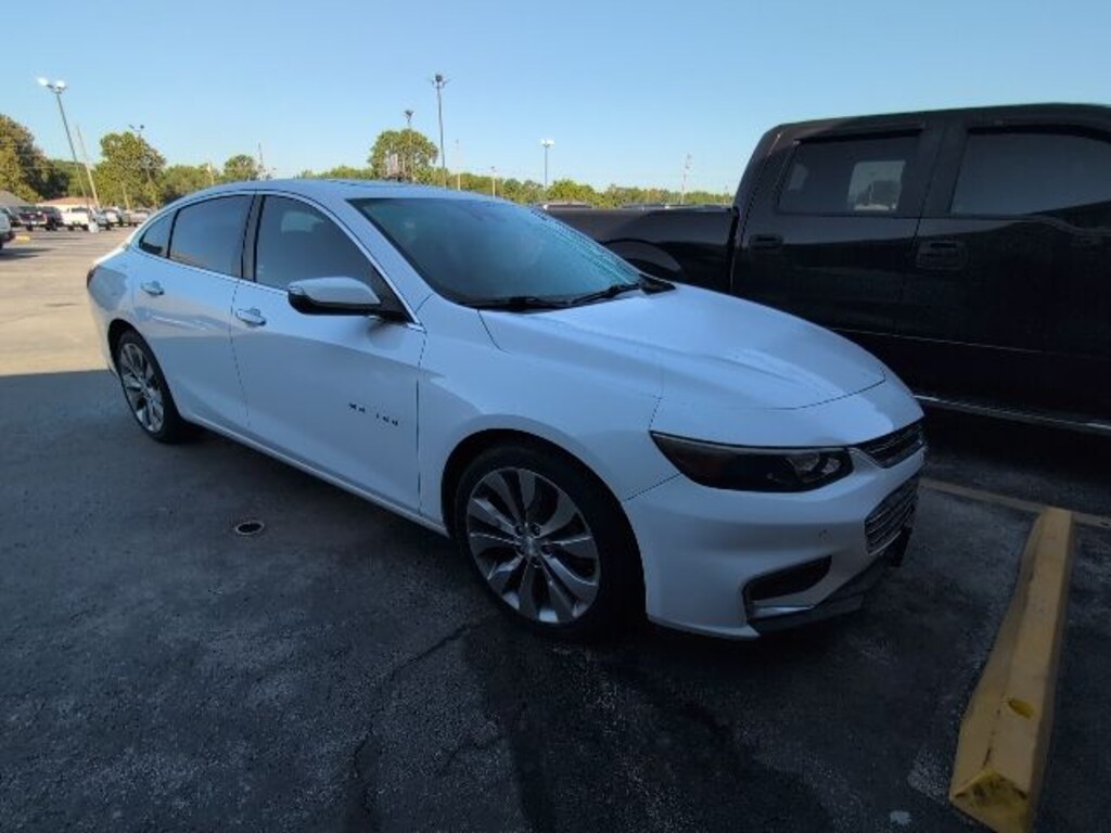 Used 2018 Chevrolet Malibu Premier Sedan