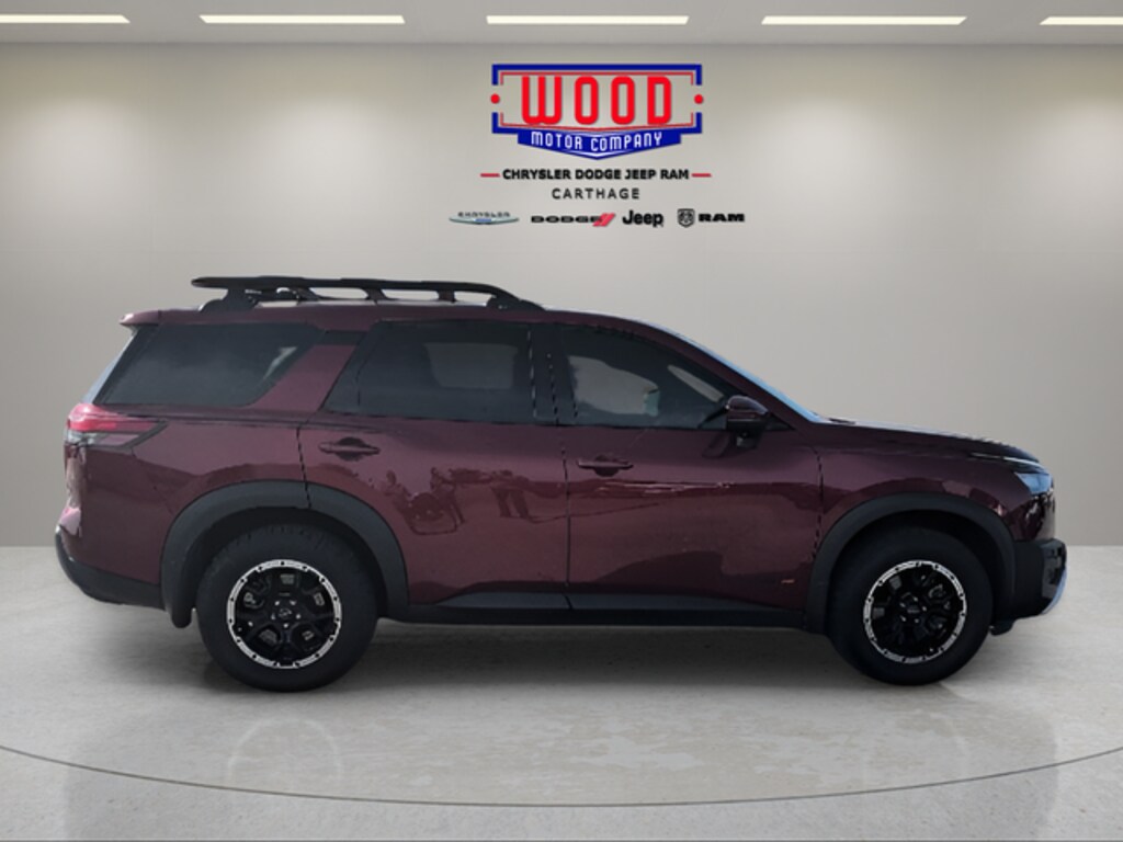 Used 2025 Nissan Pathfinder Rock Creek SUV