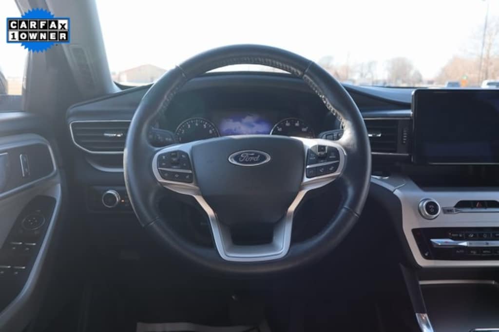 Used 2022 Ford Explorer XLT SUV