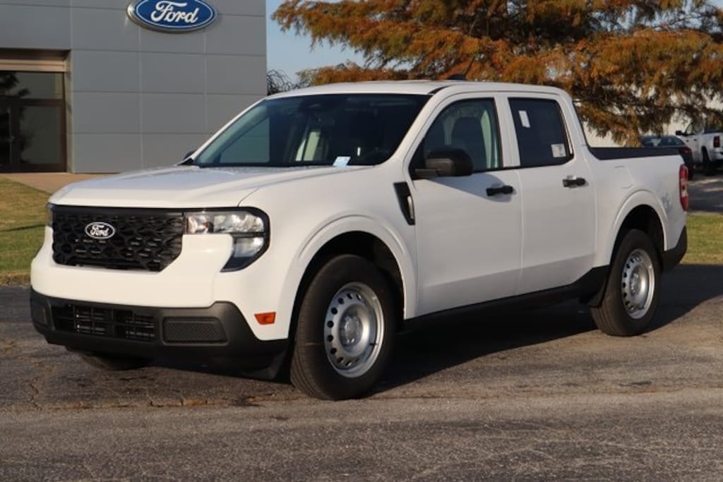 New 2025 Ford Maverick XL Truck SuperCrew