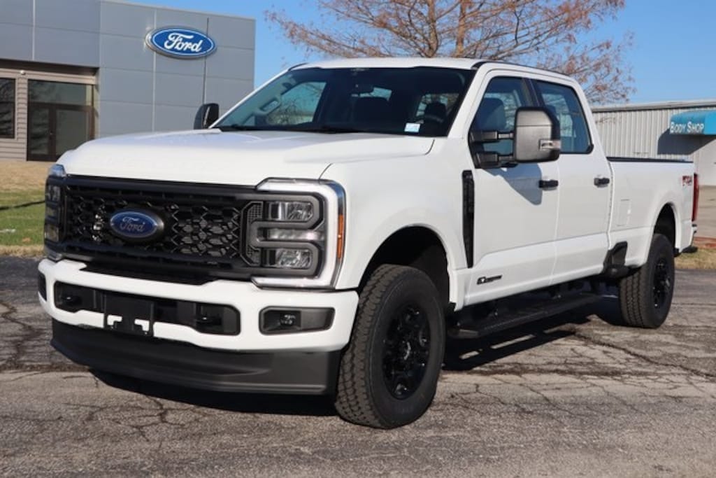 New 2026 Ford F-350 Truck Crew Cab