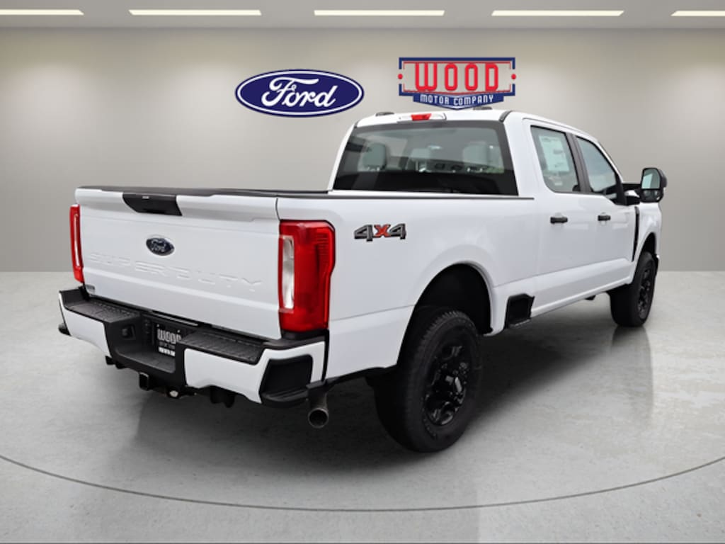 New 2026 Ford F-250 Truck Crew Cab