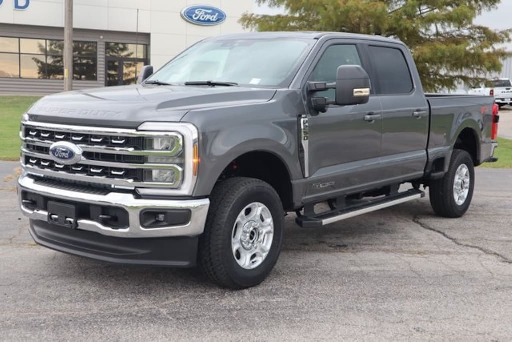 New 2026 Ford F-250  Truck Crew Cab