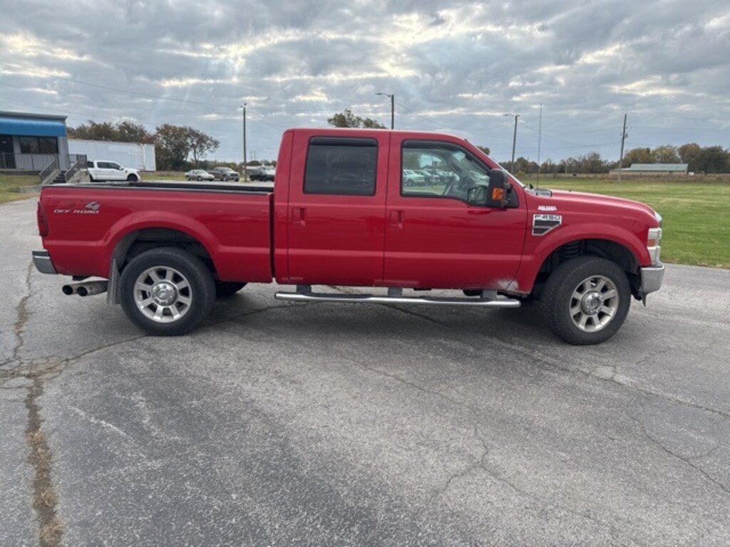 Used 2010 Ford F-250SD Lariat Truck