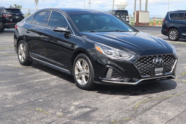 Used 2018 Hyundai Sonata Sport with VIN 5NPE34AF8JH708377 for sale in Carthage, MO