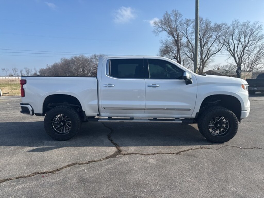 Used 2024 Chevrolet Silverado 1500 High Country Truck