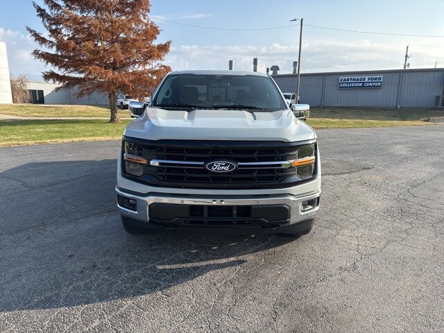 2024 Ford F-150 XLT photo 2