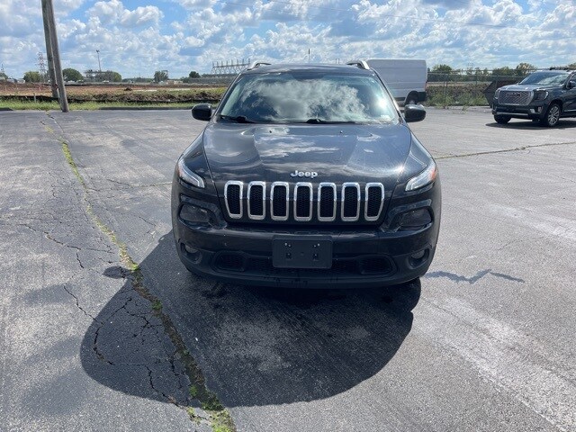 2015 Jeep Cherokee Latitude photo 3