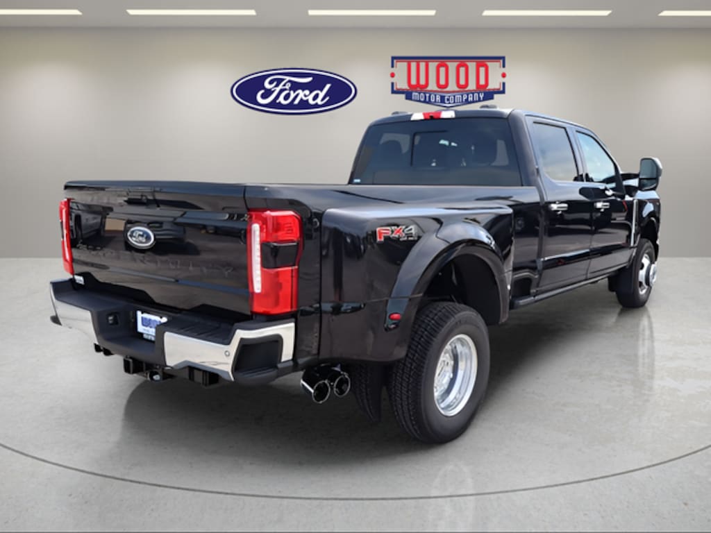 New 2026 Ford F-350 Truck Crew Cab