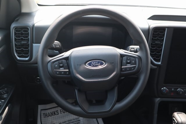 2025 Ford Ranger XL photo 4
