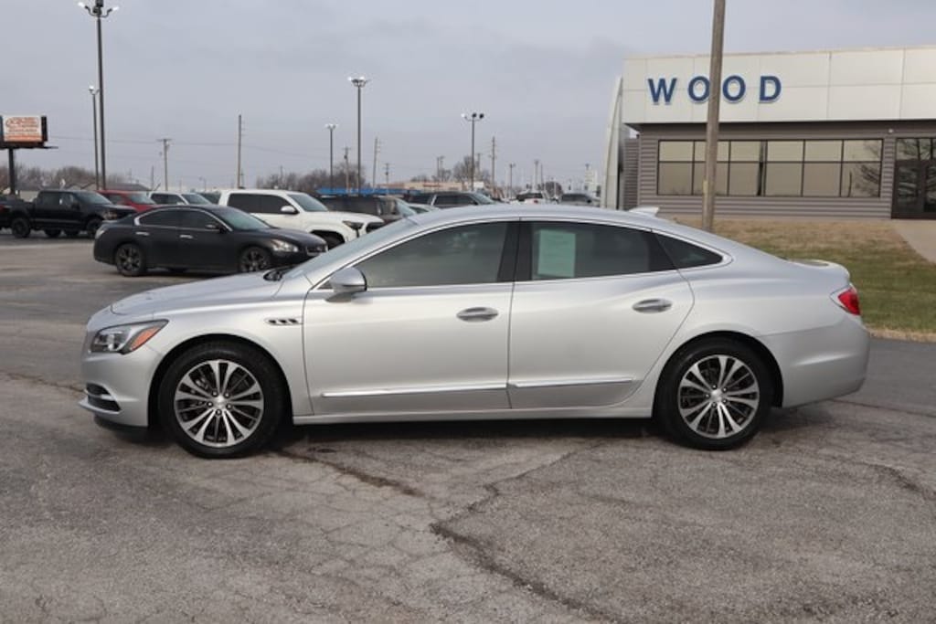 Used 2017 Buick Lacrosse Essence Sedan