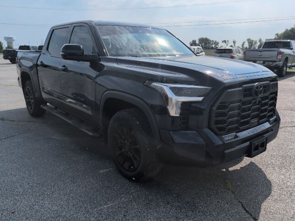 Used 2025 Toyota Tundra Limited Truck