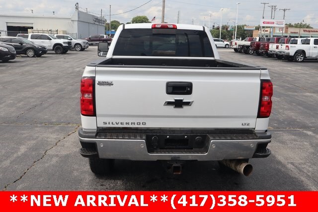 2019 Chevrolet Silverado 2500HD LTZ photo 4
