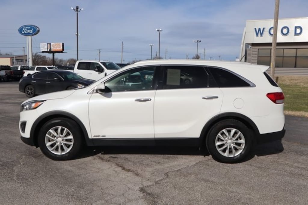 Used 2016 Kia Sorento LX SUV