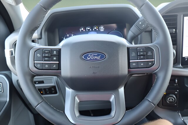 2026 Ford F-150 XLT - Photo 13
