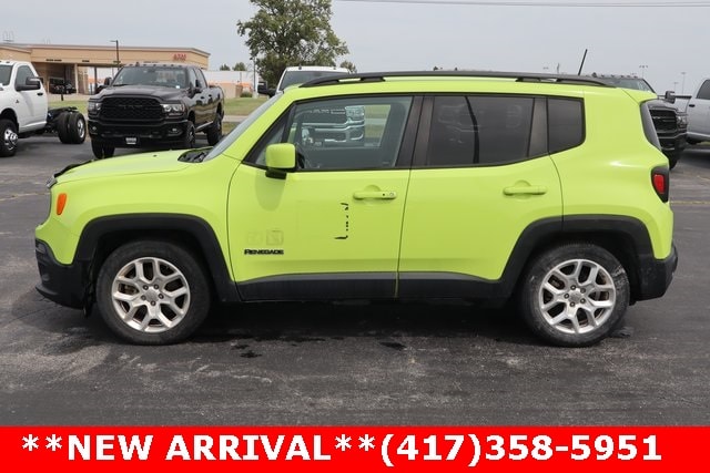 Used 2018 Jeep Renegade Latitude with VIN ZACCJABBXJPJ63553 for sale in Carthage, MO