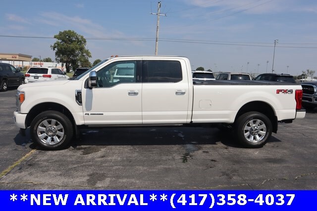 2017 Ford F-350 photo 2