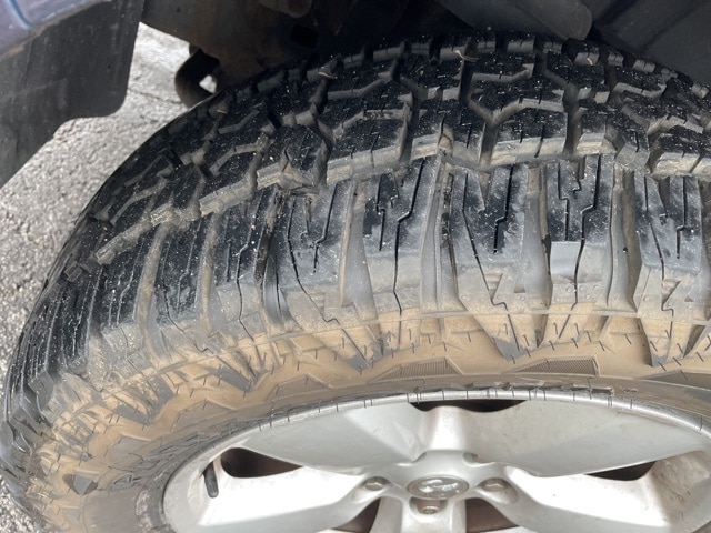 Used 2013 RAM Ram 1500 Pickup Express with VIN 1C6RR7KT2DS621402 for sale in Carthage, MO