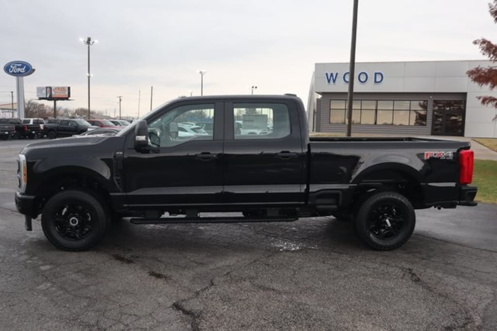 New 2026 Ford F-250 Truck Crew Cab