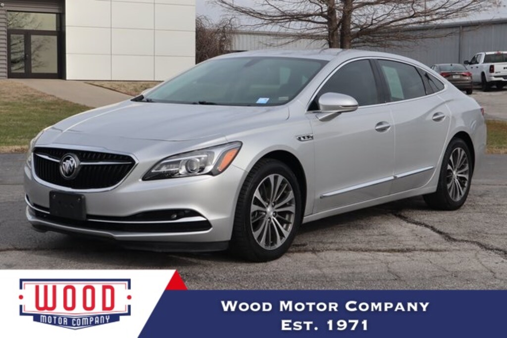Used 2017 Buick Lacrosse Essence Sedan