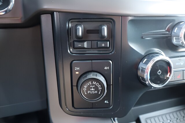 2026 Ford F-150 XLT - Photo 16
