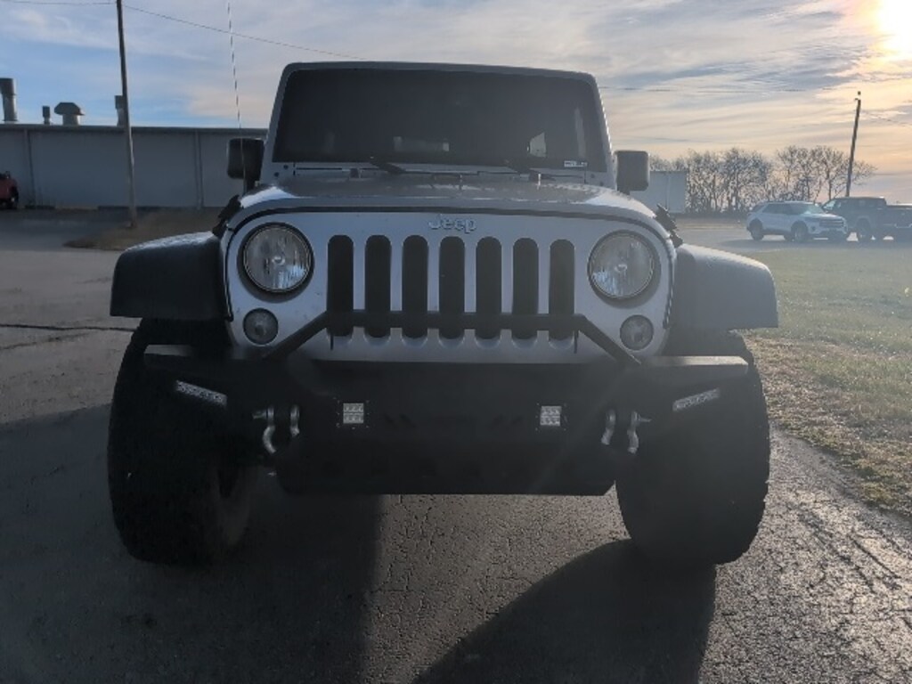 Used 2018 Jeep Wrangler JK Unlimited Sport SUV