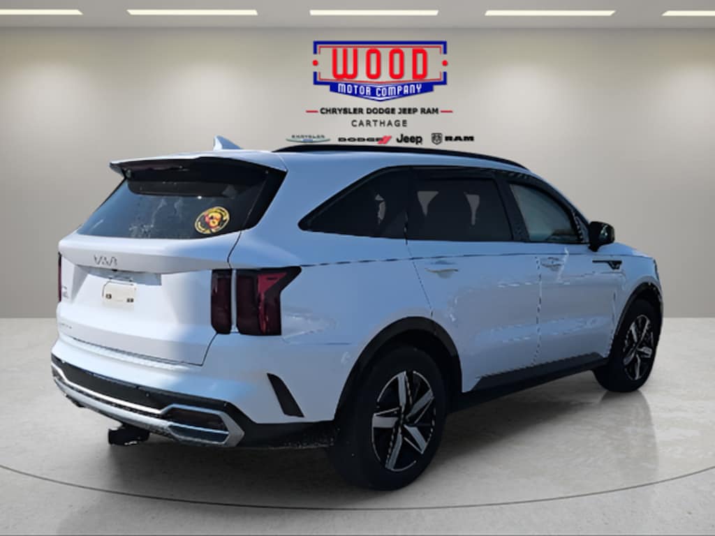 Used 2023 Kia Sorento S SUV