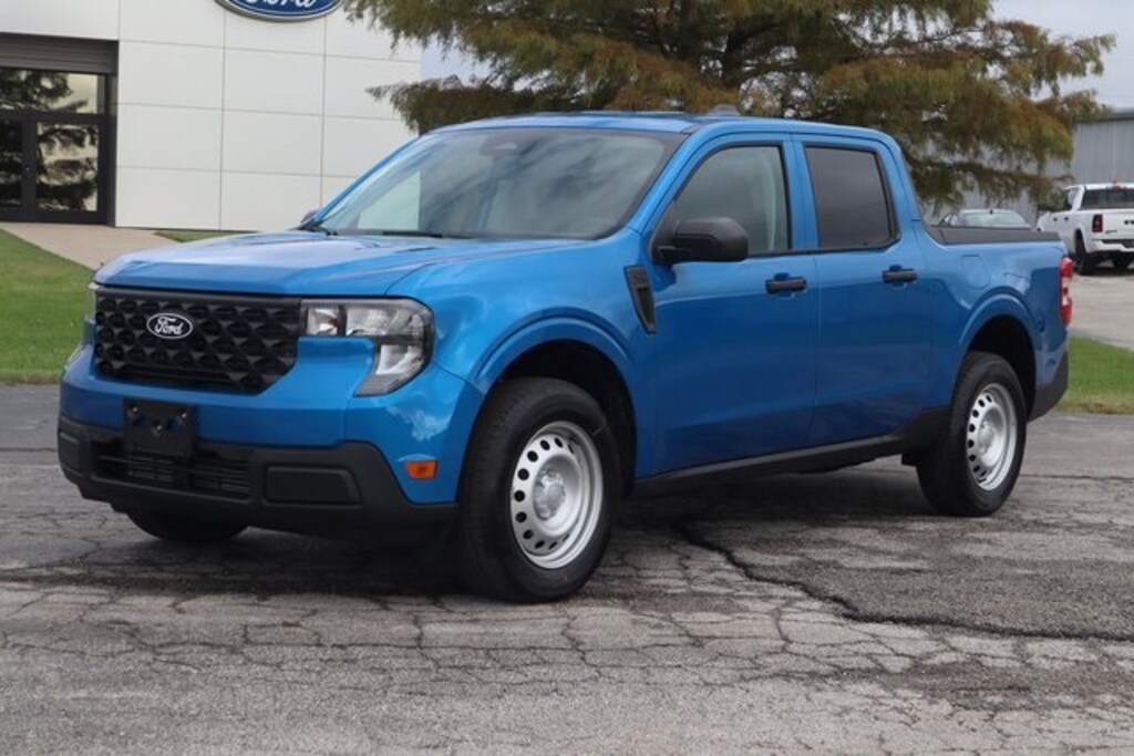 New 2025 Ford Maverick XL Truck SuperCrew