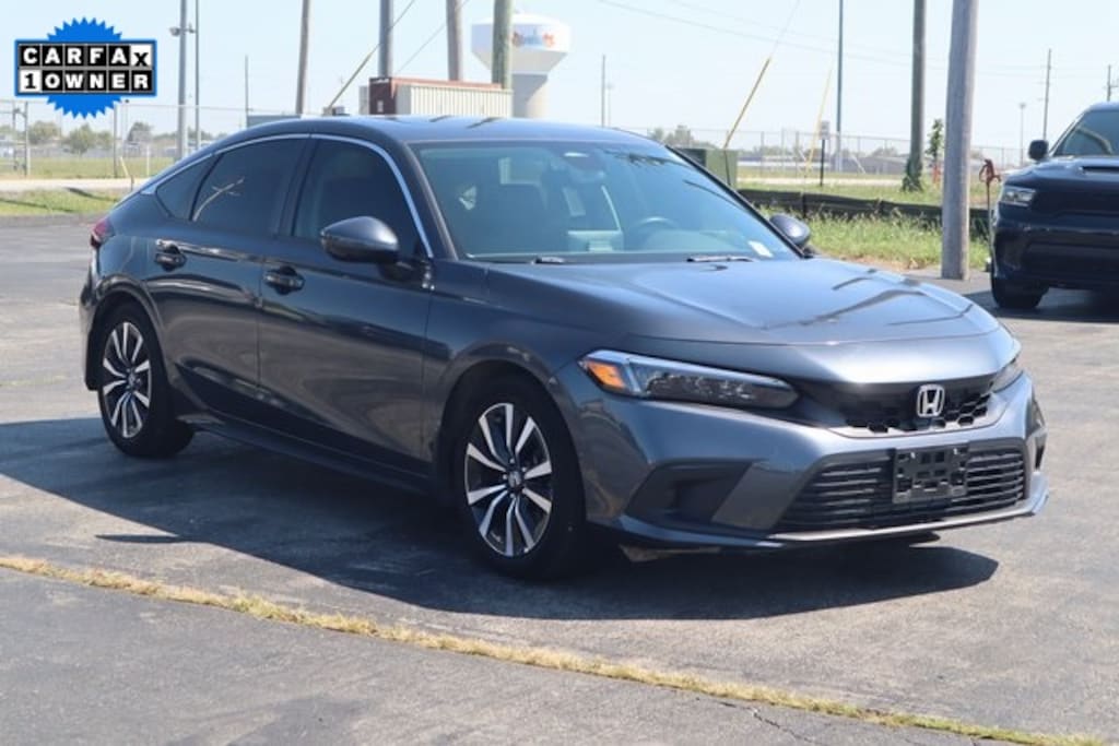 Used 2024 Honda Civic EX-L Hatchback