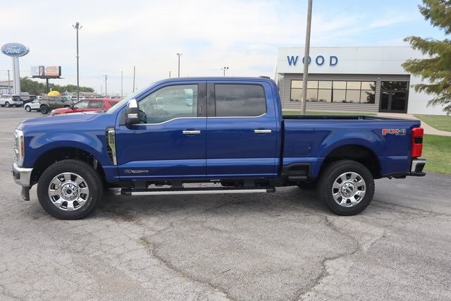 2026 Ford F-250 Lariat photo 3