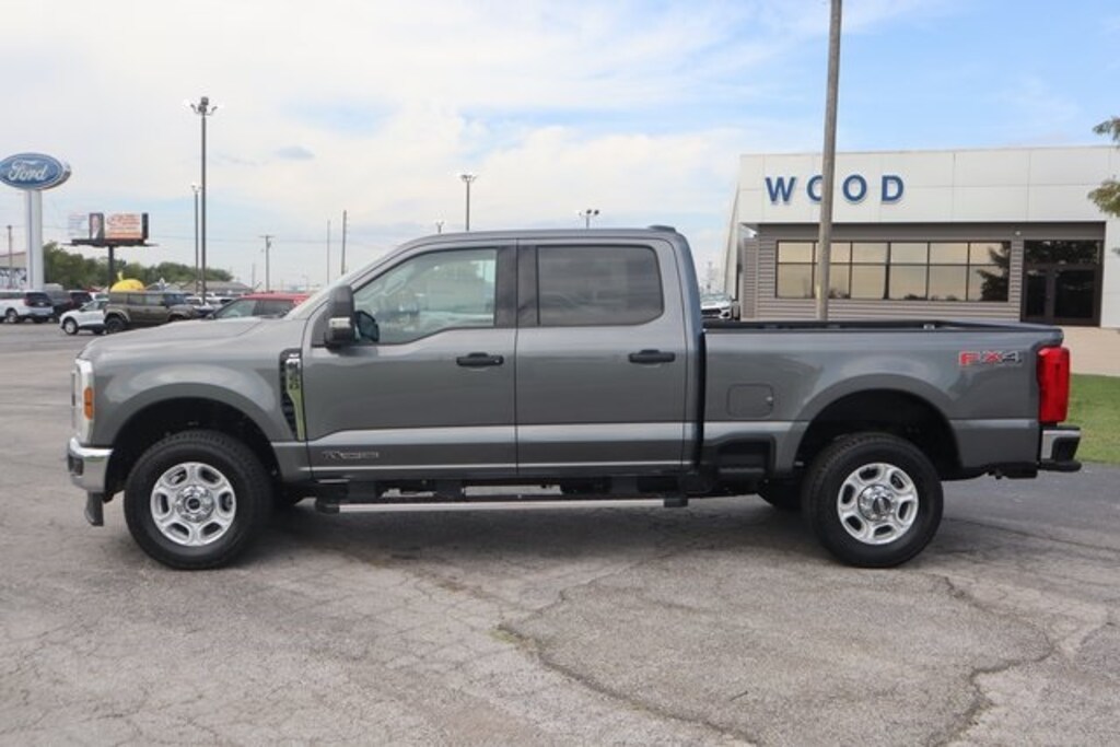 New 2026 Ford F-350  Truck Crew Cab