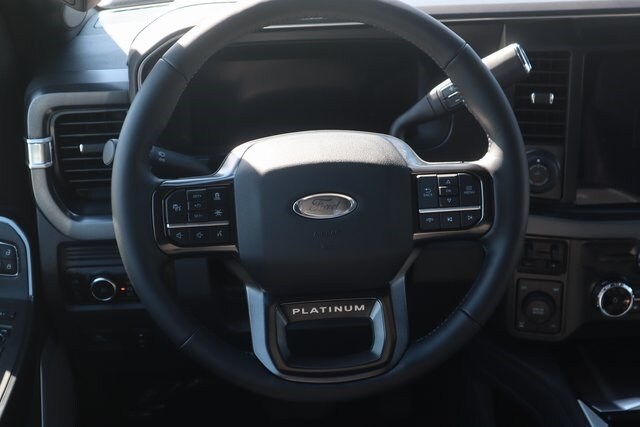 2026 Ford F-350 Platinum photo 4