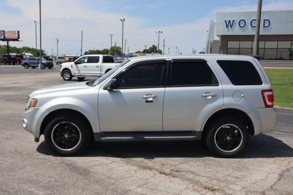 Used 2009 Ford Escape XLT SUV