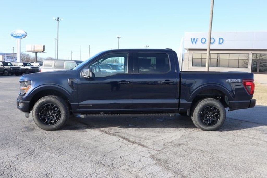 New 2025 Ford F-150 XLT Truck SuperCrew Cab