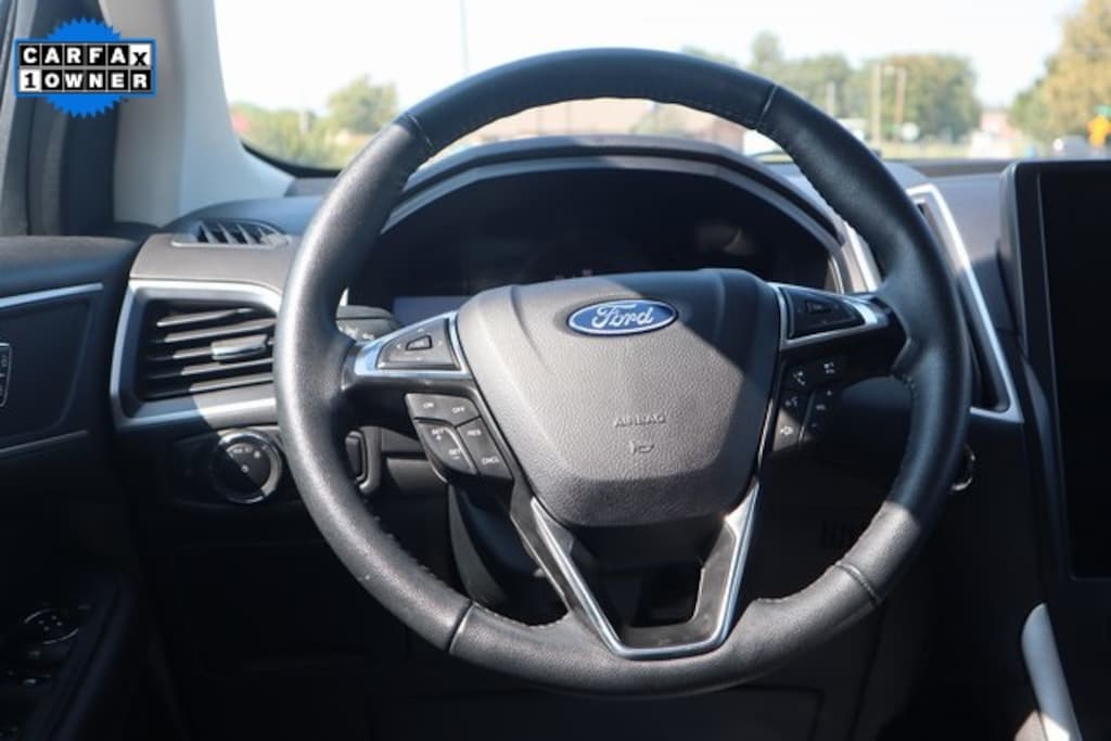 Used 2024 Ford Edge SEL SUV