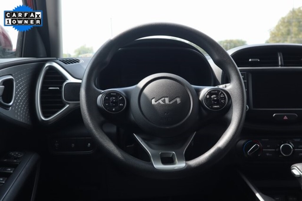 Used 2022 Kia Soul LX Hatchback