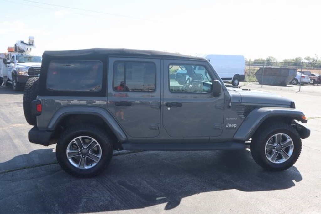 Used 2018 Jeep Wrangler Unlimited Sahara SUV