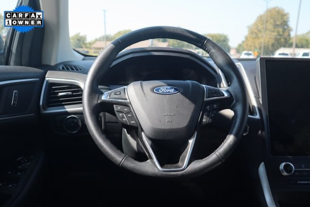 Used 2024 Ford Edge SEL SUV