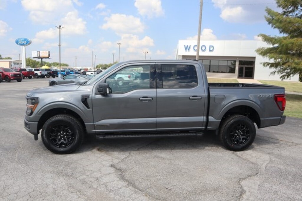New 2025 Ford F-150 XLT Truck SuperCrew Cab