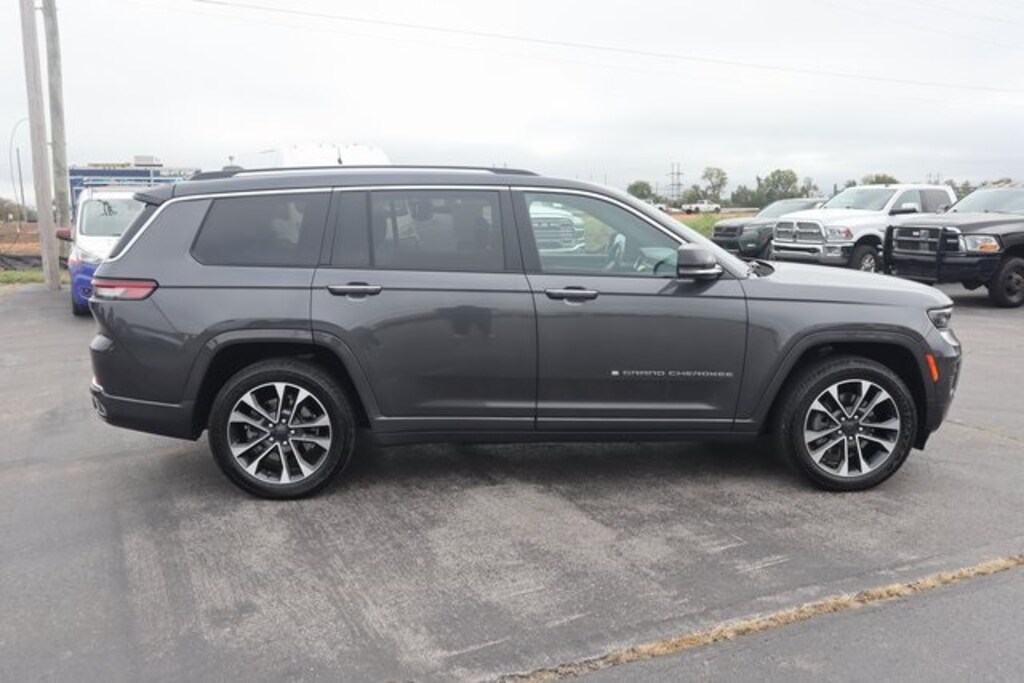 Used 2022 Jeep Grand Cherokee L Overland SUV