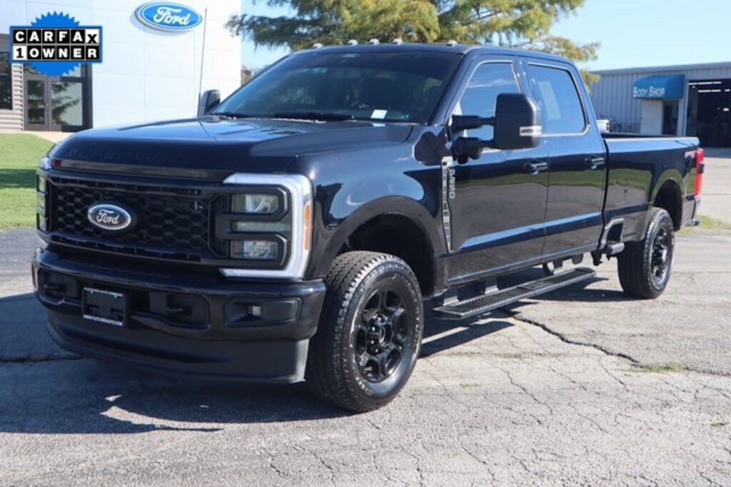 Used 2024 Ford F-250SD XLT Truck
