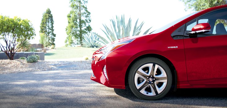 2017 Toyota Prius Technology.jpg