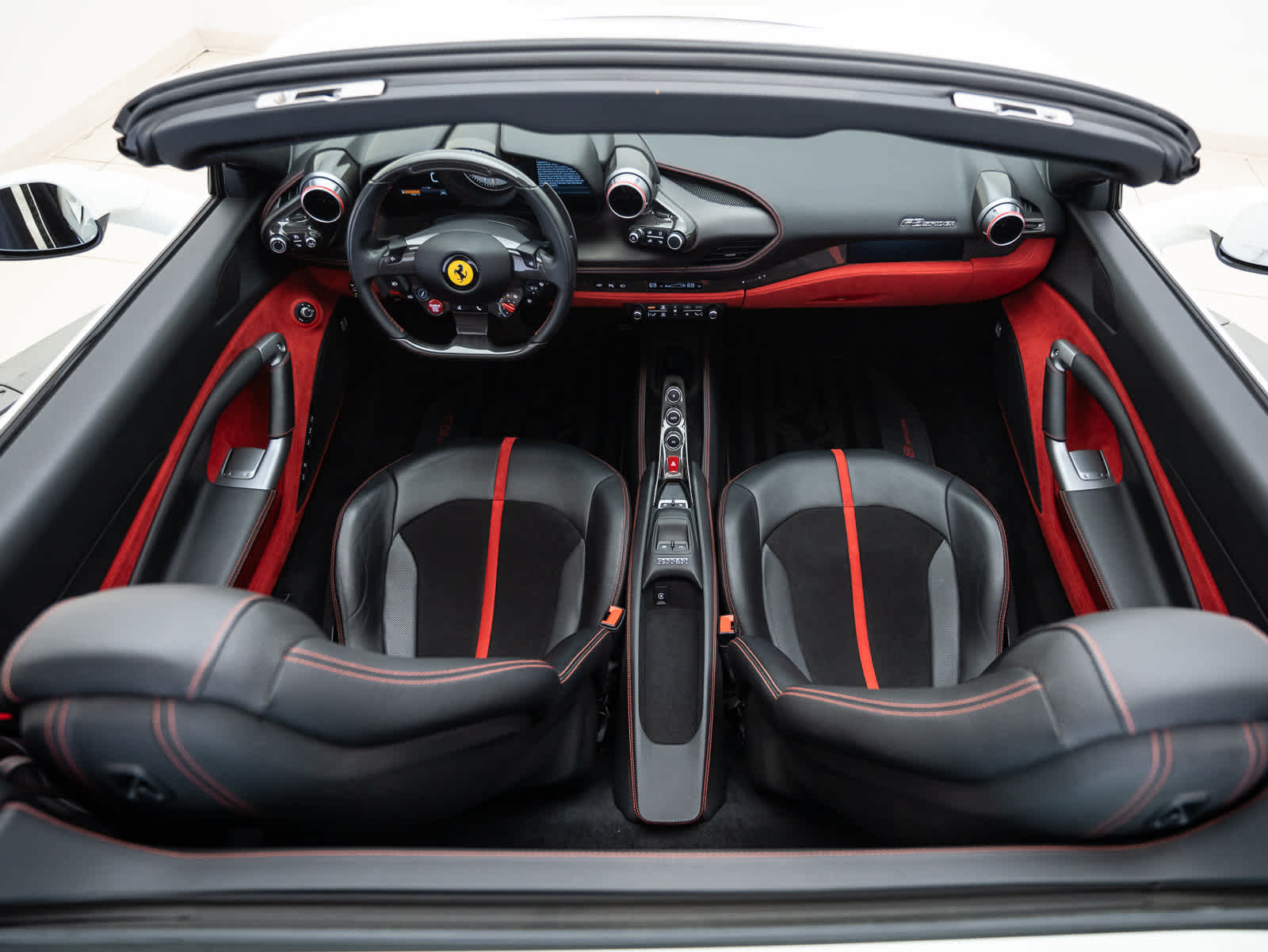 2022 Ferrari F8 Base - Photo 19
