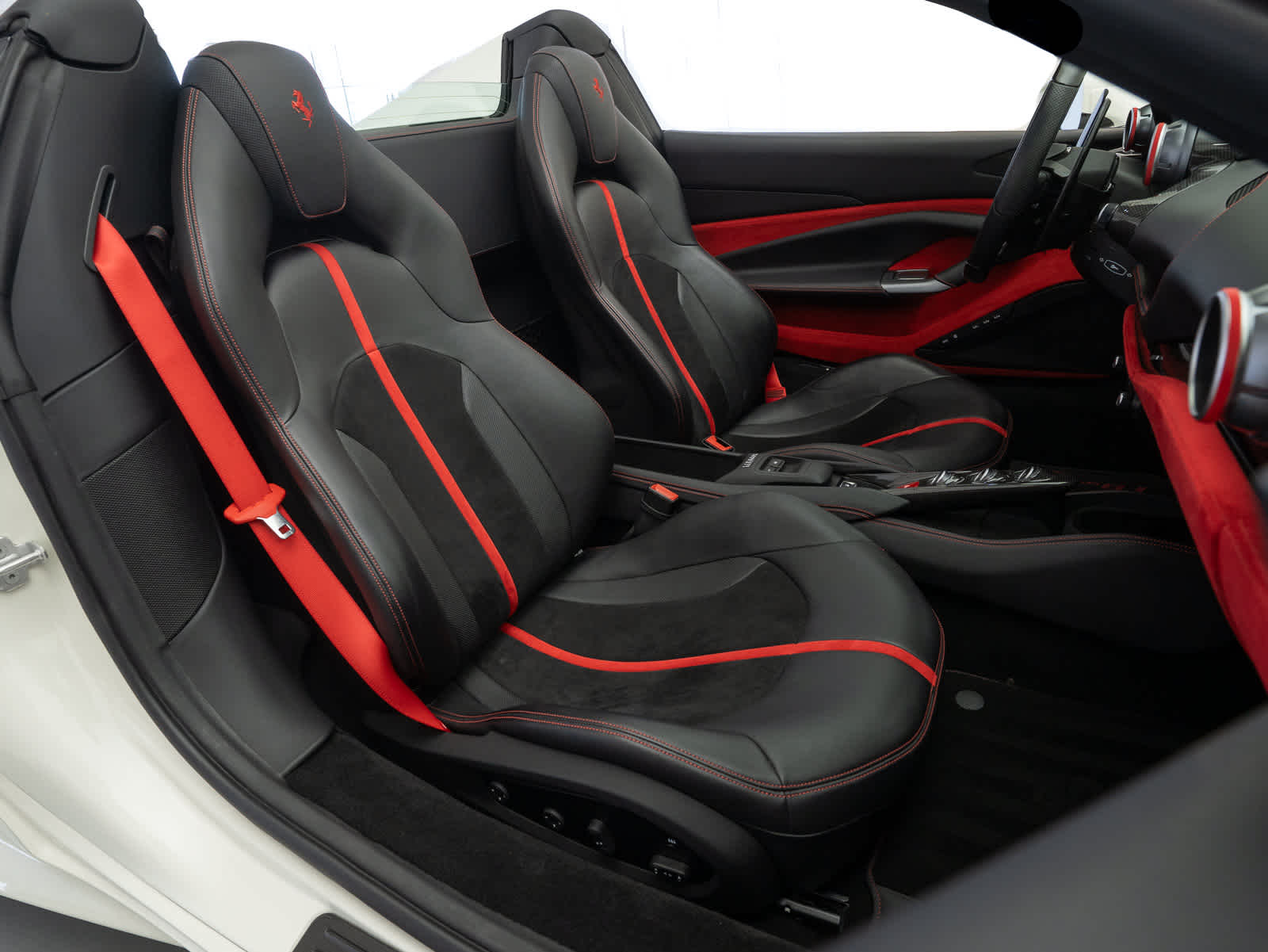 2022 Ferrari F8 Base - Photo 14