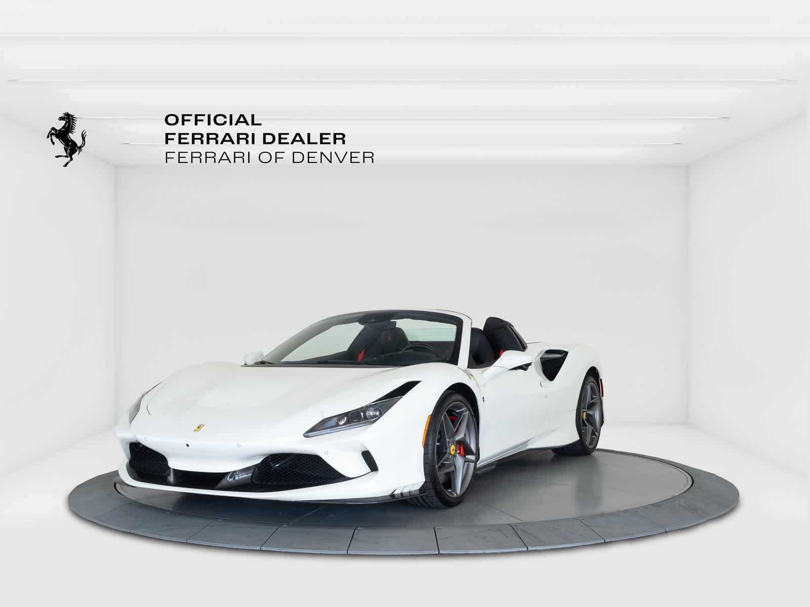 2022 Ferrari F8