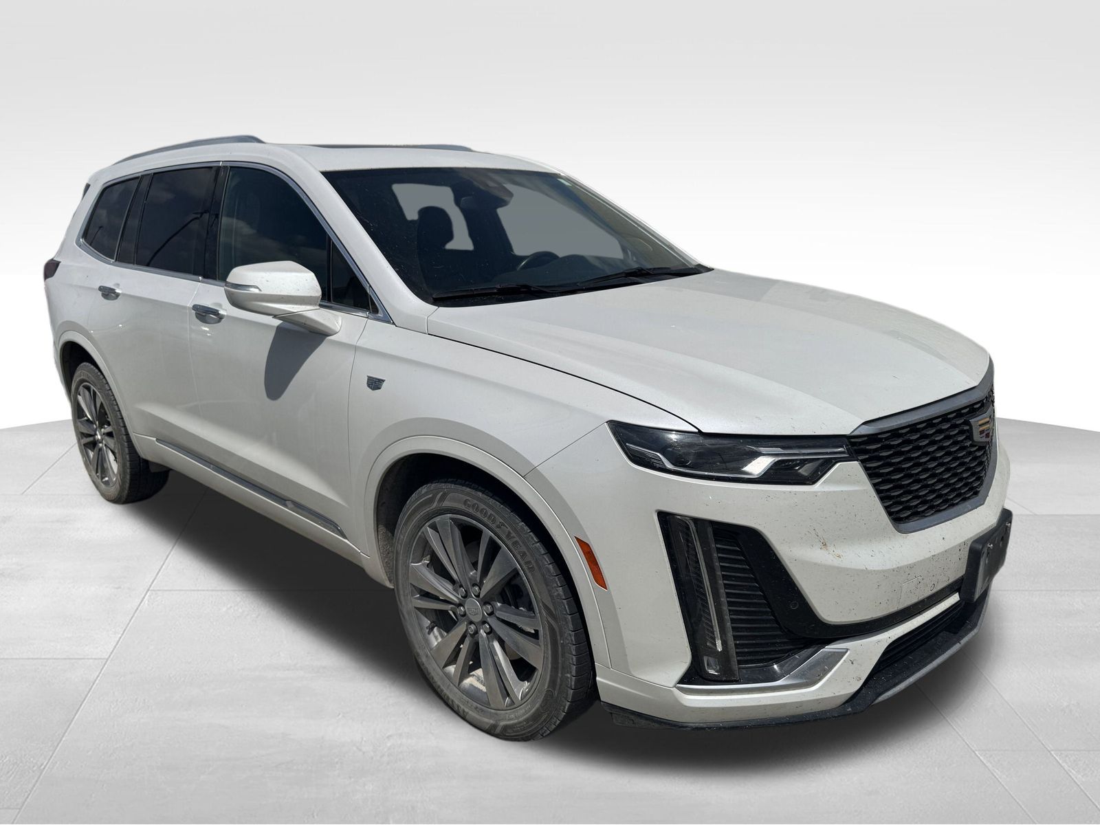 Used 2021 Cadillac XT6 Premium Luxury with VIN 1GYKPDRS9MZ101257 for sale in Omaha, NE