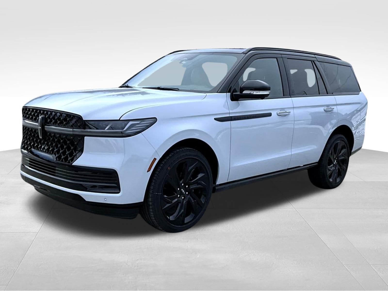2025 Lincoln Navigator Black Label's photo
