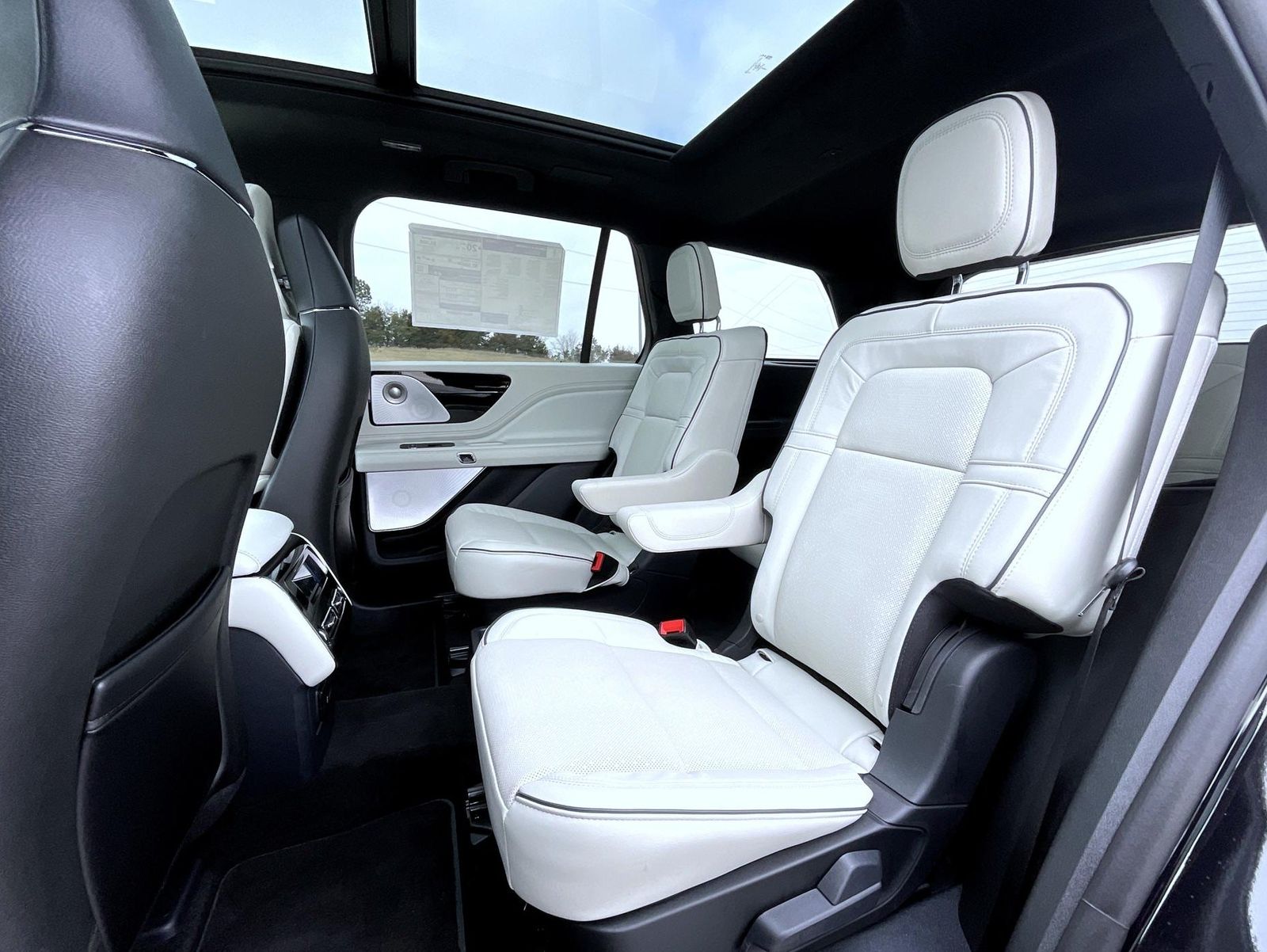 2026 Lincoln Aviator Black Label - Photo 19