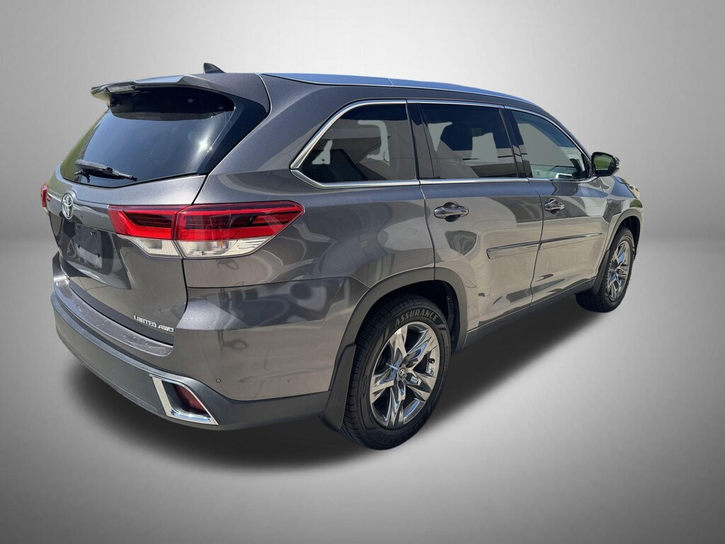 Used 2017 Toyota Highlander Limited Platinum SUV